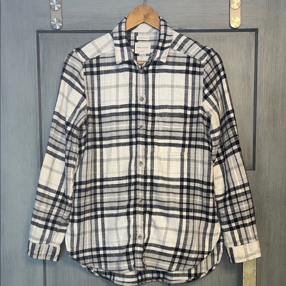 American Eagle Outfitters Tops - American Eagle Women’s Ahh-mazingly Soft Boyfriend Fit Size Medium Flannel Shirt